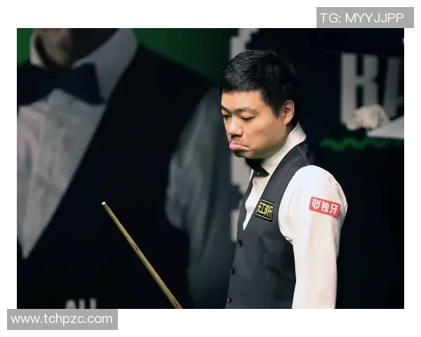 丁俊晖与巴里霍金斯的精彩对决揭示斯诺克世界的巅峰对抗魅力 丁俊晖与巴里霍金斯的精彩对决揭示斯诺克世界的巅峰对抗魅力