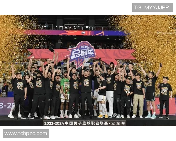 辽宁男篮获CBA最新排名，称霸榜首冲击总冠军