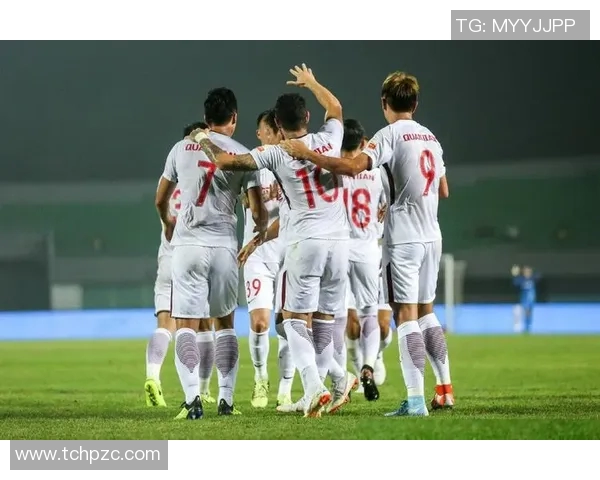 全北现代与天津足球队精彩对决直播全程回顾与分析 全北现代与天津足球队精彩对决直播全程回顾与分析